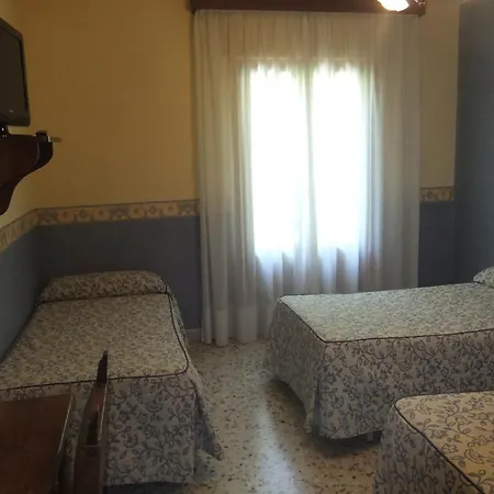 Latre Hotel Broto